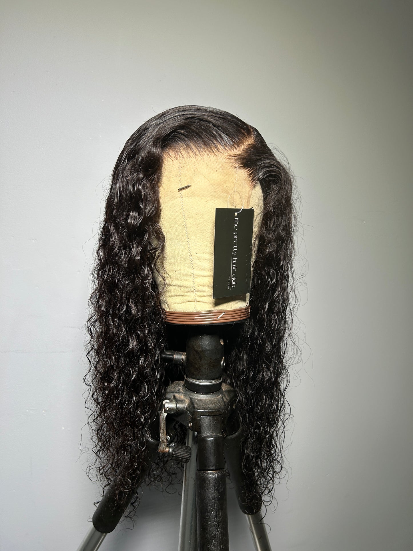 CLEARANCE 18" 6x6 DEEPWAVE WIG SIDE PART