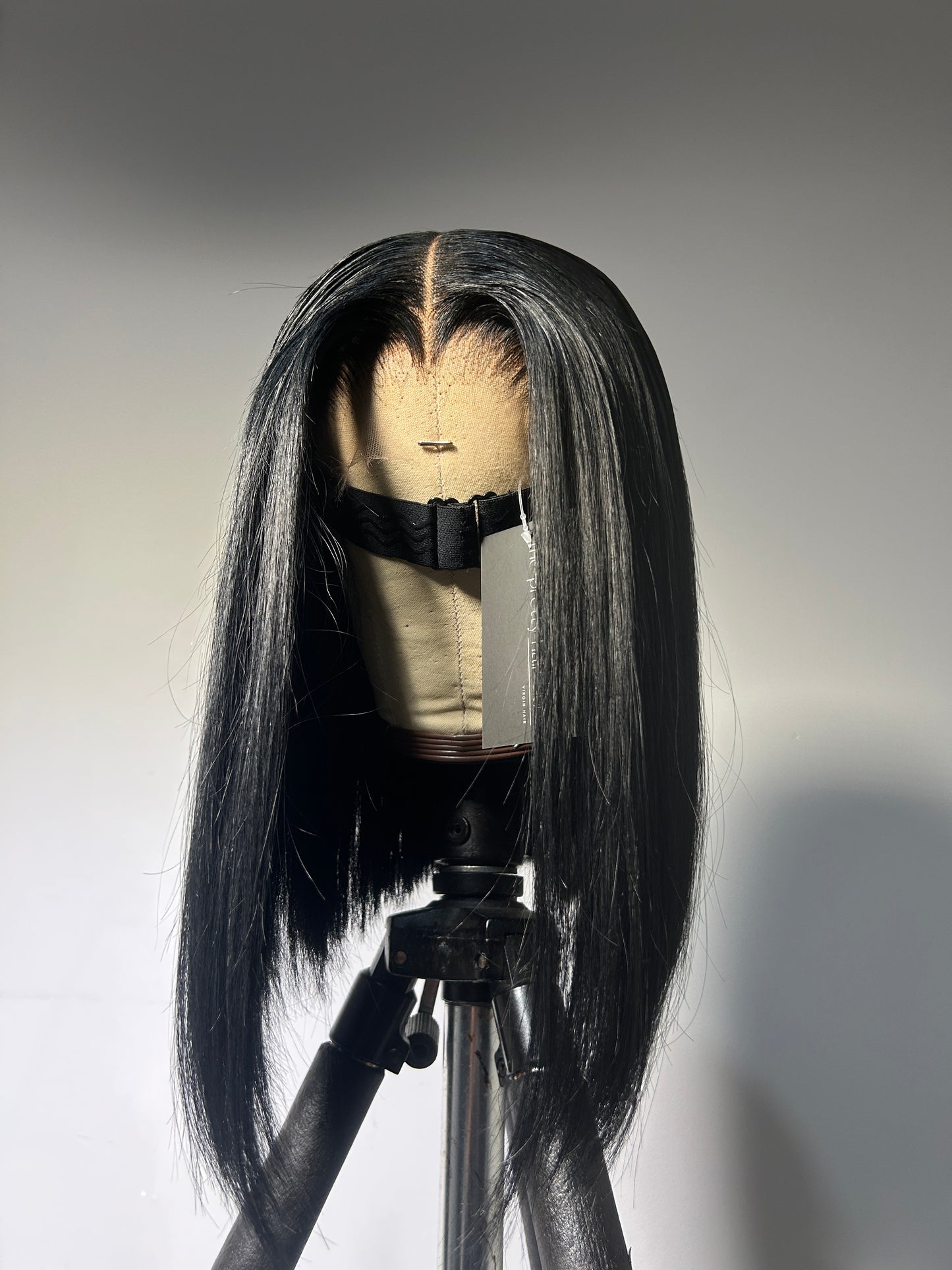 CLEARANCE: 12" 6X6 STRAIGHT JET BLACK BOB